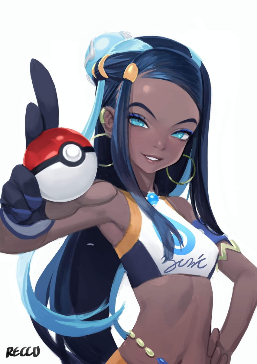 1girl armlet belly_chain black_hair blue_eyes blue_hair breasts commentary_request dark_skin earrings eyelashes eyeshadow gloves gym_leader hair_bun hand_on_hip hand_up highres holding holding_poke_ball hoop_earrings jewelry long_hair looking_at_viewer makeup multicolored_hair navel necklace parted_lips poke_ball poke_ball_(basic) pokemon pokemon_(game) pokemon_swsh rekyu_(rcrcx2) rurina_(pokemon) simple_background single_glove solo teeth two-tone_hair upper_body white_background