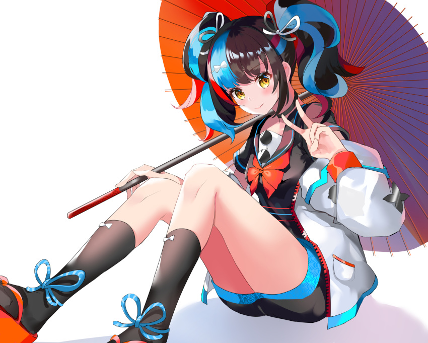 1girl ankle_bow aqua_hair black_hair black_legwear black_neckwear black_sailor_collar blush bow bowtie choker commentary_request diamond_(shape) eyebrows_visible_through_hair eyewear_hang eyewear_removed fate/grand_order fate_(series) feet_out_of_frame hair_bow hair_ornament hairclip hand_up high_ponytail highres holding holding_umbrella hosiery_bow kneehighs knees knees_up long_sleeves looking_at_viewer miniskirt multicolored multicolored_hair neon_trim obi on_floor oriental_umbrella oversized_clothes pince-nez platform_footwear print_skirt puffer_jacket puffy_long_sleeves puffy_sleeves red_footwear red_neckwear redhead sailor_collar sailor_shirt sandals sash sei_shounagon_(fate) seigaiha shadow shirt short_sleeves sidelocks sitting skirt sleeve_cuffs smile solo streaked_hair striped sunglasses tabi thighs tinted_eyewear tsukise_miwa twintails umbrella v wavy_hair white_background yellow_eyes zipper