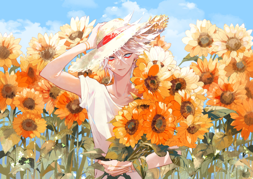 1boy alternate_costume armor bangs blue_eyes clouds cloudy_sky fate/apocrypha fate/grand_order fate_(series) floral_background flower hair_between_eyes hat highres jewelry karna_(fate) looking_at_viewer male_focus pale_skin sakuramochi1003 shirt sky smile solo sunflower white_hair