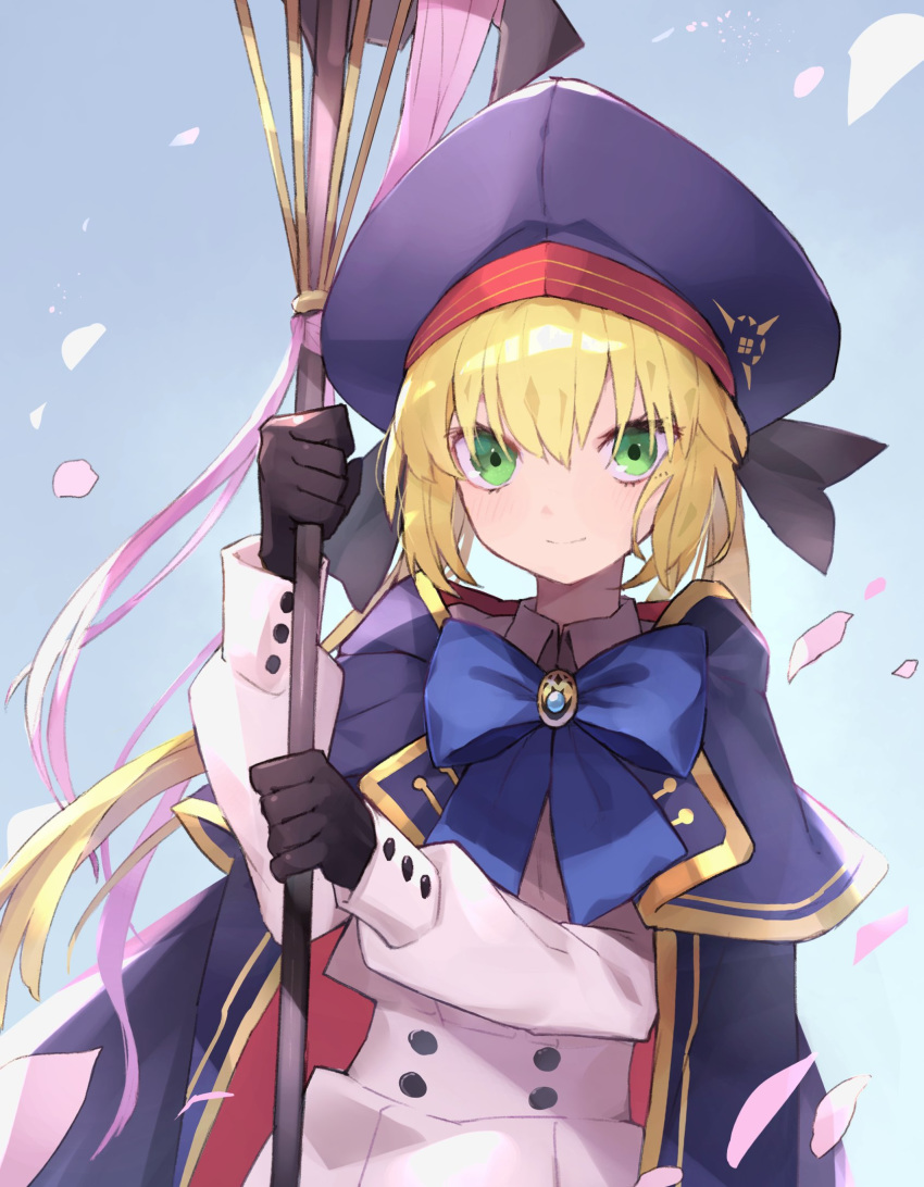 1girl artoria_pendragon_(all) artoria_pendragon_(caster) blonde_hair blush commentary_request fate/grand_order fate_(series) gloves green_eyes gyukaku400 hair_between_eyes hat highres holding holding_staff long_hair long_sleeves looking_at_viewer smile solo staff upper_body