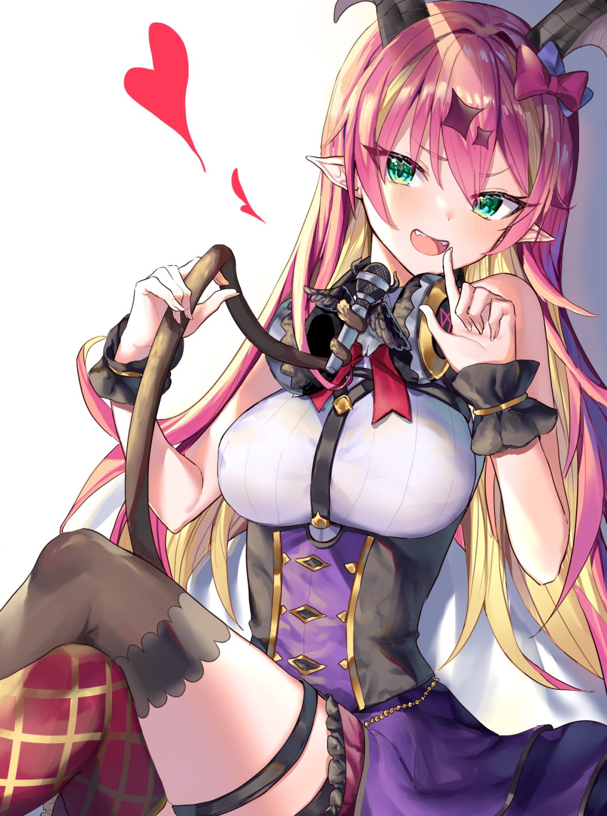 1girl asymmetrical_horns bangs bare_shoulders blonde_hair blush bow breasts demon_horns eyebrows_visible_through_hair fangs green_eyes hair_between_eyes hair_bow hair_ornament headphones headphones_around_neck heart highres holding holding_microphone holding_tail hololive horns large_breasts long_hair looking_at_viewer mano_aloe microphone mismatched_legwear multicolored_hair open_mouth pink_hair pointy_ears sitting smile solo tail thigh-highs two-tone_hair virtual_youtuber warayanuko wrist_cuffs