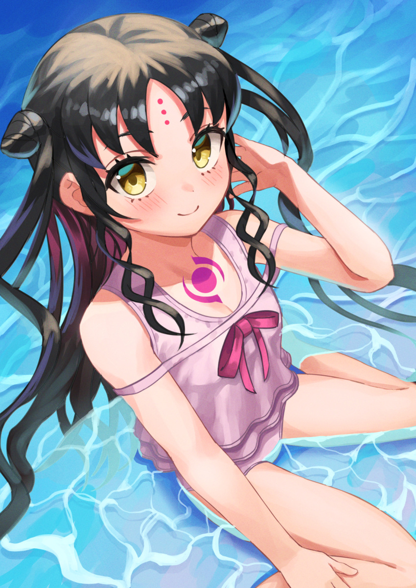 1girl bangs beppu_mitsunaka blush breasts chest_tattoo closed_mouth double_bun facial_mark fate/grand_order fate_(series) forehead_tattoo highres long_hair looking_at_viewer one-piece_swimsuit parted_bangs pink_swimsuit sesshouin_kiara sesshouin_kiara_(swimsuit_mooncancer)_(fate) sitting small_breasts smile swimsuit tattoo wariza water wavy_hair wet yellow_eyes younger