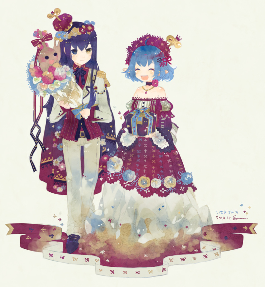 1boy 1girl ahoge androgynous bare_shoulders blue_eyes blue_hair borrowed_character bouquet box cape choker closed_eyes crown dress floral_print flower gift gift_box head_wreath heterochromia highres holding holding_bouquet holding_gift jewelry kamal_(pixiv_fantasia) long_hair mini_crown necklace off-shoulder_dress off_shoulder open_mouth pixiv_fantasia pixiv_fantasia_4 pointy_ears purple_hair ribbon short_hair smile strapless strapless_dress sumisu_(rinsumi) yellow_eyes