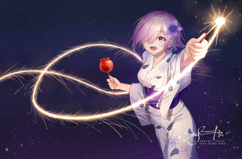 1girl arm_up artist_name breasts candy_apple commentary_request eyebrows_visible_through_hair fate/grand_order fate_(series) fireworks flower food hair_flower hair_ornament hair_over_one_eye holding holding_food japanese_clothes kimono leaf_print light_trail long_sleeves mash_kyrielight medium_breasts obi outstretched_arm print_kimono purple_background purple_flower purple_hair sash short_hair signature simple_background skyrail solo sparkler violet_eyes white_kimono wide_sleeves yukata