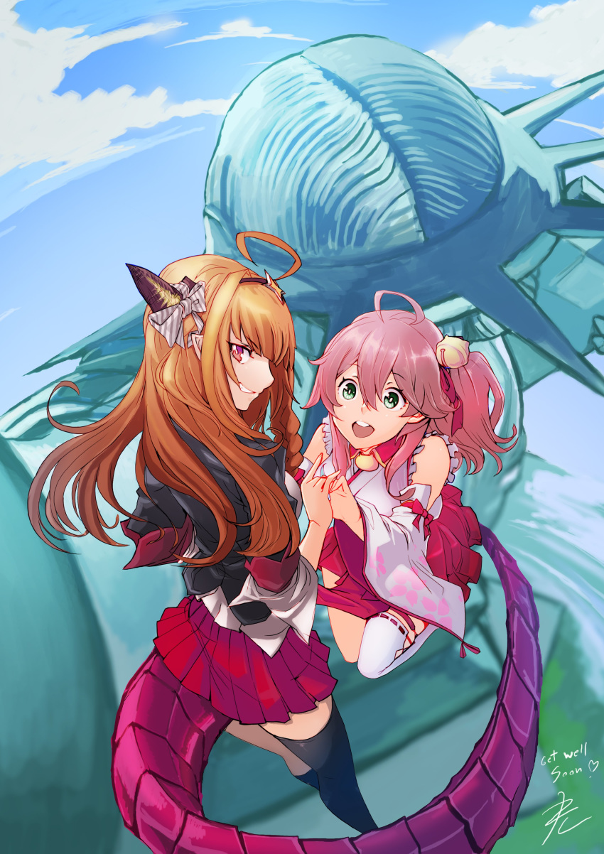 2girls absurdres ahoge dragon_girl dragon_horns dragon_tail green_eyes highres hololive horns kiryuu_coco looking_back minuethisa multiple_girls open_mouth orange_hair pink_hair pointy_ears red_eyes red_skirt sakura_miko side_ponytail single_thighhigh skirt smirk statue_of_liberty tail thigh-highs