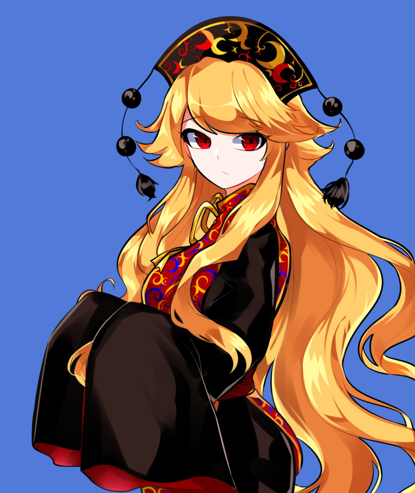 1girl bangs black_dress blonde_hair blue_background breasts chinese_clothes closed_mouth commentary_request cowboy_shot dress from_side frown headgear highres junko_(touhou) large_breasts long_hair long_sleeves looking_at_viewer mindoll pom_pom_(clothes) red_eyes sidelocks simple_background sleeves_past_wrists solo tabard touhou very_long_hair wide_sleeves