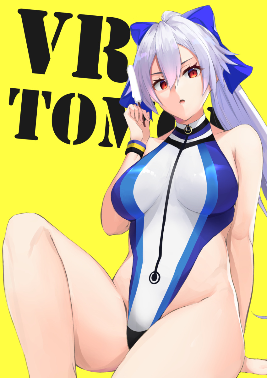1girl bangs berna_forte blue_bow blue_swimsuit bow breasts character_name fate/grand_order fate_(series) food hair_between_eyes hair_bow highleg highleg_swimsuit highres knee_up large_breasts long_hair looking_at_viewer one-piece_swimsuit open_mouth ponytail popsicle red_eyes silver_hair sitting swimsuit thighs tomoe_gozen_(fate/grand_order) tomoe_gozen_(swimsuit_saber)_(fate) two-tone_swimsuit white_swimsuit wristband yellow_background