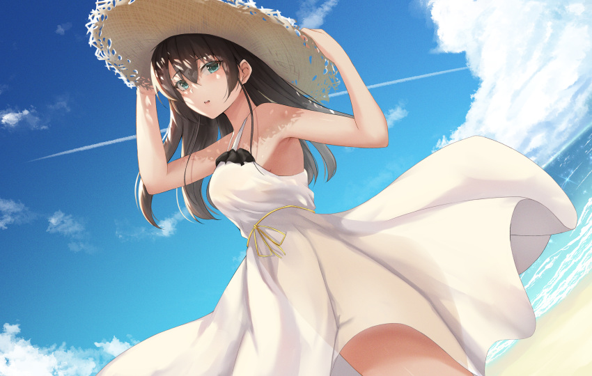1girl absurdres aqua_eyes armpits bangs beach blue_sky brown_hair clouds commentary_request condensation_trail day dress dutch_angle eyebrows_visible_through_hair hand_on_headwear hat highres hololive huge_filesize long_hair looking_at_viewer natsuiro_matsuri ocean outdoors parted_lips sidelocks sky solo standing sun_hat sundress upper_teeth virtual_youtuber white_dress wind wind_lift yamikyon