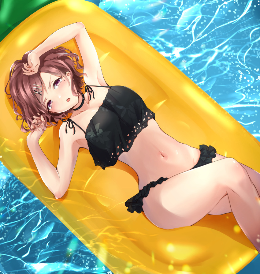 1girl :o absurdres arm_over_head armpits arms_up bare_arms bare_legs black_choker black_swimsuit blush breasts choker collarbone frills from_above hair_ornament hairclip highres higuchi_madoka huge_filesize idolmaster idolmaster_shiny_colors looking_at_viewer lounge mole mole_under_eye navel open_mouth outdoors pool redhead short_hair sleeveless small_breasts sodemaru_unagi solo spiked_choker spikes swimsuit tankini violet_eyes water x_hair_ornament