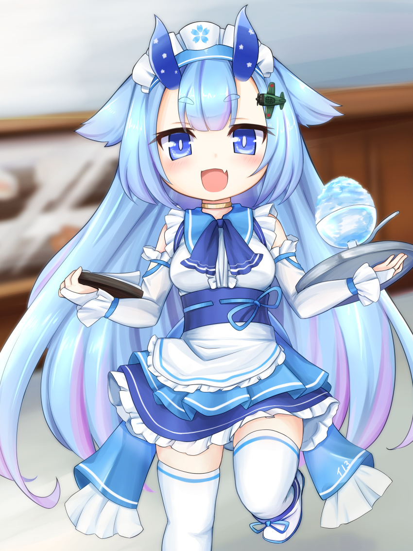 1girl :d absurdres airplane_hair_ornament alternate_costume apron azur_lane bangs bare_shoulders bill_(object) blue_eyes blue_hair blue_horns blue_ribbon blue_sailor_collar blunt_bangs blurry blurry_background blush breasts commentary_request cowboy_shot detached_sleeves dress enmaided eyebrows_visible_through_hair fang frilled_apron frilled_dress frills gold_choker gradient_hair hair_between_eyes highres holding holding_tray horns huge_filesize i-13_(azur_lane) indoors kinokan long_hair looking_at_viewer maid maid_apron maid_dress maid_headdress medium_breasts multicolored_hair obi open_mouth purple_hair ribbon sailor_collar sakura_empire_(emblem) sash sidelocks skin_fang skindentation sleeveless sleeveless_dress smile solo standing standing_on_one_leg thick_eyebrows thigh-highs tray two-tone_hair very_long_hair white_dress white_footwear white_legwear white_sleeves wrist_ribbon zettai_ryouiki