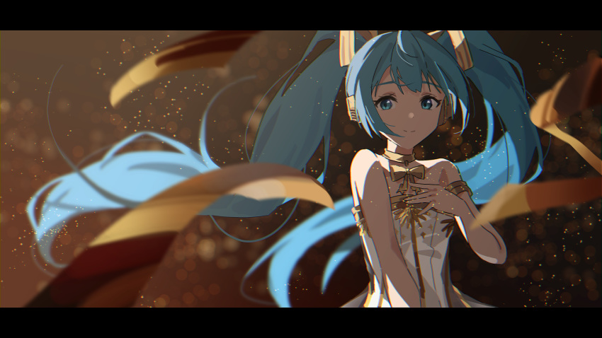 1girl agas_(vpwt7475) aqua_eyes aqua_hair armband blurry blurry_background blurry_foreground commentary_request depth_of_field dress hand_on_own_chest hatsune_miku letterboxed light_particles ribbon smile solo sparkle strapless strapless_dress twintails upper_body vocaloid