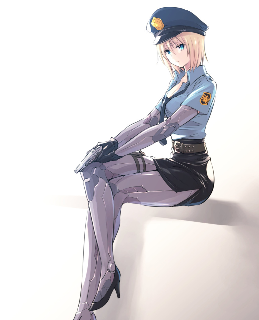 1girl absurdres android blonde_hair blue_eyes gun handgun highres holding holding_gun holding_weapon ishiyumi looking_at_viewer original pistol police short_hair solo weapon