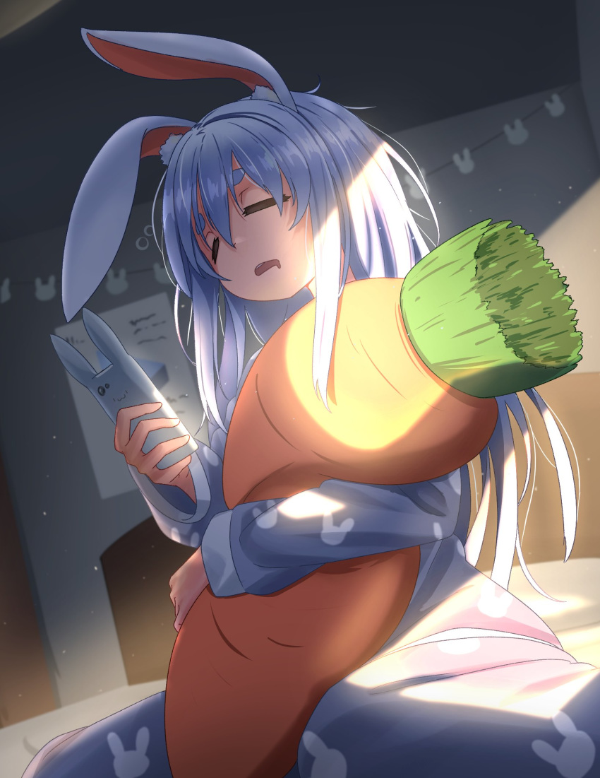 1girl animal_ear_fluff animal_ears bangs blue_hair bunny_girl cellphone closed_eyes drooling highres holding holding_phone hololive kaynimatic long_hair messy_hair multicolored_hair on_bed open_mouth pajamas phone pillow pillow_hug rabbit_ears sitting smartphone solo thick_eyebrows two-tone_hair usada_pekora virtual_youtuber waking_up wariza white_hair