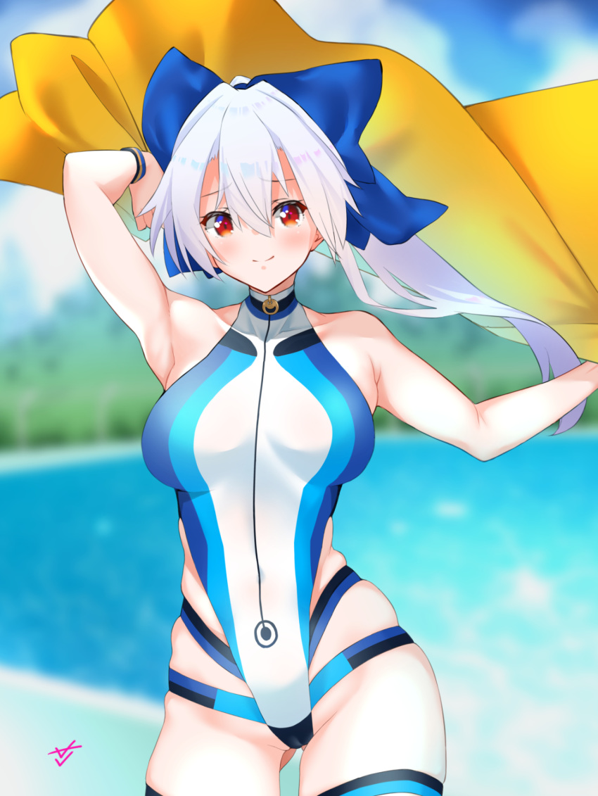 1girl bare_shoulders blue_bow blue_sky blue_swimsuit blurry blurry_background blush bow breasts c@rbon clouds collarbone competition_swimsuit fate/grand_order fate_(series) front_zipper_swimsuit hair_between_eyes hair_bow highres holding holding_towel large_breasts looking_at_viewer meme_attire multicolored multicolored_clothes multicolored_swimsuit one-piece_swimsuit ponytail red_eyes sky smile solo swimsuit thigh_strap tomoe_gozen_(fate/grand_order) tomoe_gozen_(swimsuit_saber)_(fate) towel water white_swimsuit