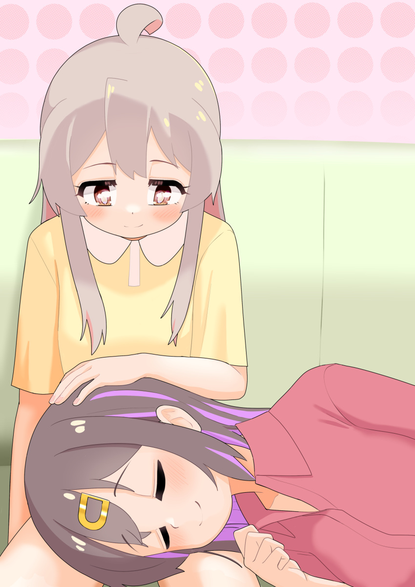 2girls absurdres ahoge black_hair blush brown_eyes closed_eyes colored_inner_hair commentary grey_hair hair_down hair_ornament hairclip hand_on_another's_head happyundergate highres imouto_day lap_pillow long_hair lying multicolored_hair multiple_girls on_side onii-chan_wa_oshimai! oyama_mahiro oyama_mihari pink_hair purple_hair red_shirt shirt short_sleeves siblings sidelocks sisters sitting smile wing_collar yellow_shirt