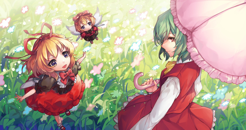 3girls :&gt; adapted_costume ang ankle_socks black_shirt blonde_hair blue_eyes bow bowtie commentary_request cowboy_shot fairy_wings field flower flower_field flying foreshortening from_above grass green_hair hair_ribbon highres holding holding_umbrella kazami_yuuka light_particles light_smile long_sleeves looking_at_another looking_at_viewer looking_back mary_janes medicine_melancholy multiple_girls open_mouth outstretched_arms puffy_short_sleeves puffy_sleeves red_eyes red_footwear red_neckwear red_skirt red_vest ribbon shirt shoes short_hair short_sleeves skirt spread_arms standing su-san touhou umbrella vest white_legwear white_shirt wings
