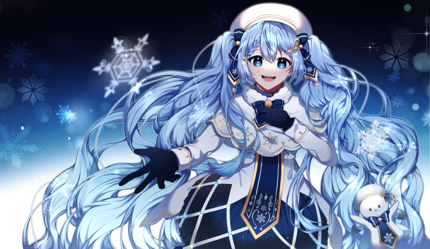 1girl absurdres bass_clef beret blue_bow blue_eyes blue_gloves blue_neckwear bow bowtie capelet commentary dress fur-trimmed_capelet fur_trim gloves gold_trim hair_bow hand_on_own_chest hat hatsune_miku highres huge_filesize light_blue_hair long_hair looking_at_viewer night nohyoo_0911 open_mouth outstretched_arm rabbit_yukine smile snowflake_print snowflakes snowing string_of_light_bulbs treble_clef twintails very_long_hair vocaloid white_capelet white_dress white_headwear yuki_miku yuki_miku_(2021)