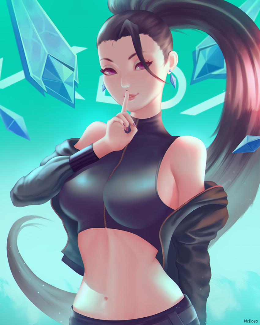 1girl black_hair breasts finger_to_mouth floating_hair green_background highres k/da_(league_of_legends) kai'sa large_breasts league_of_legends long_hair mcdobo midriff navel parted_lips ponytail solo the_baddest_kai'sa very_long_hair violet_eyes