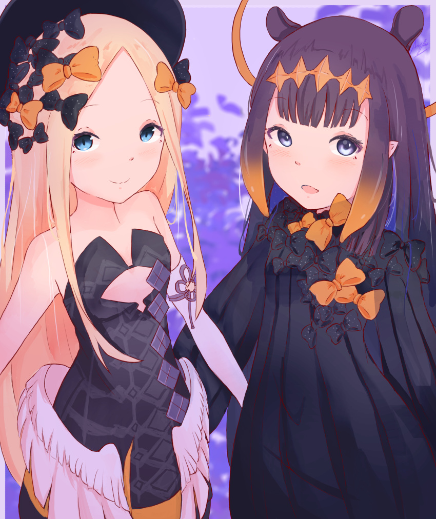 2girls abigail_williams_(fate/grand_order) absurdres bangs bare_shoulders black_bow black_dress black_headwear blonde_hair blue_eyes bow breasts closed_mouth cosplay costume_switch detached_sleeves dress fate/grand_order fate_(series) forehead hair_bow hat highres hololive hololive_english long_hair lost_b'unny low_wings multiple_bows multiple_girls ninomae_ina'nis open_mouth orange_bow parted_bangs pointy_ears polka_dot polka_dot_bow purple_hair ribbed_dress sidelocks single_detached_sleeve sleeves_past_fingers sleeves_past_wrists small_breasts smile tentacle_hair wings