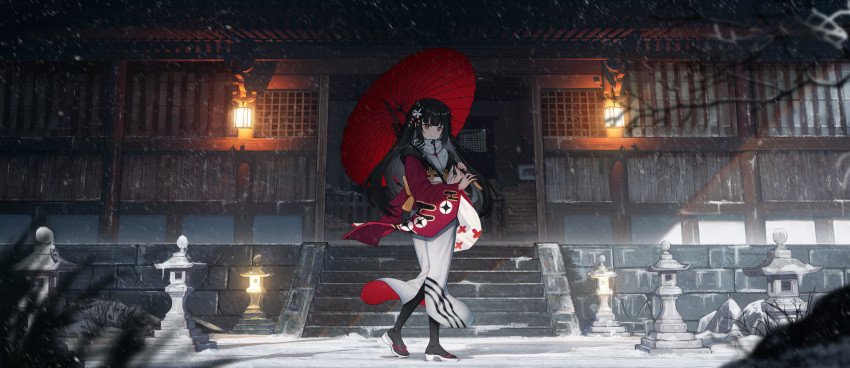 1girl absurdres aer7o black_hair girls_frontline highres japanese_clothes kimono long_hair parasol red_eyes shrine sidelocks snow solo stairs type_100_(girls_frontline) umbrella very_long_hair