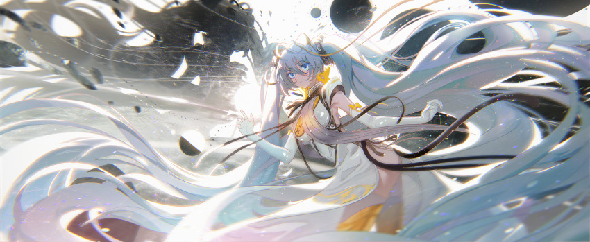 1girl blue_eyes blue_hair bow breasts cowboy_shot dress earrings elbow_gloves floating_hair gloves hair_ornament hand_up hatsune_miku headgear highres jewelry leaning_forward long_hair motion_blur outstretched_arm side_slit solo sphere thigh-highs twintails very_long_hair visible_air vocaloid white_background white_dress white_gloves white_legwear yellow_bow yellow_legwear ying_yi