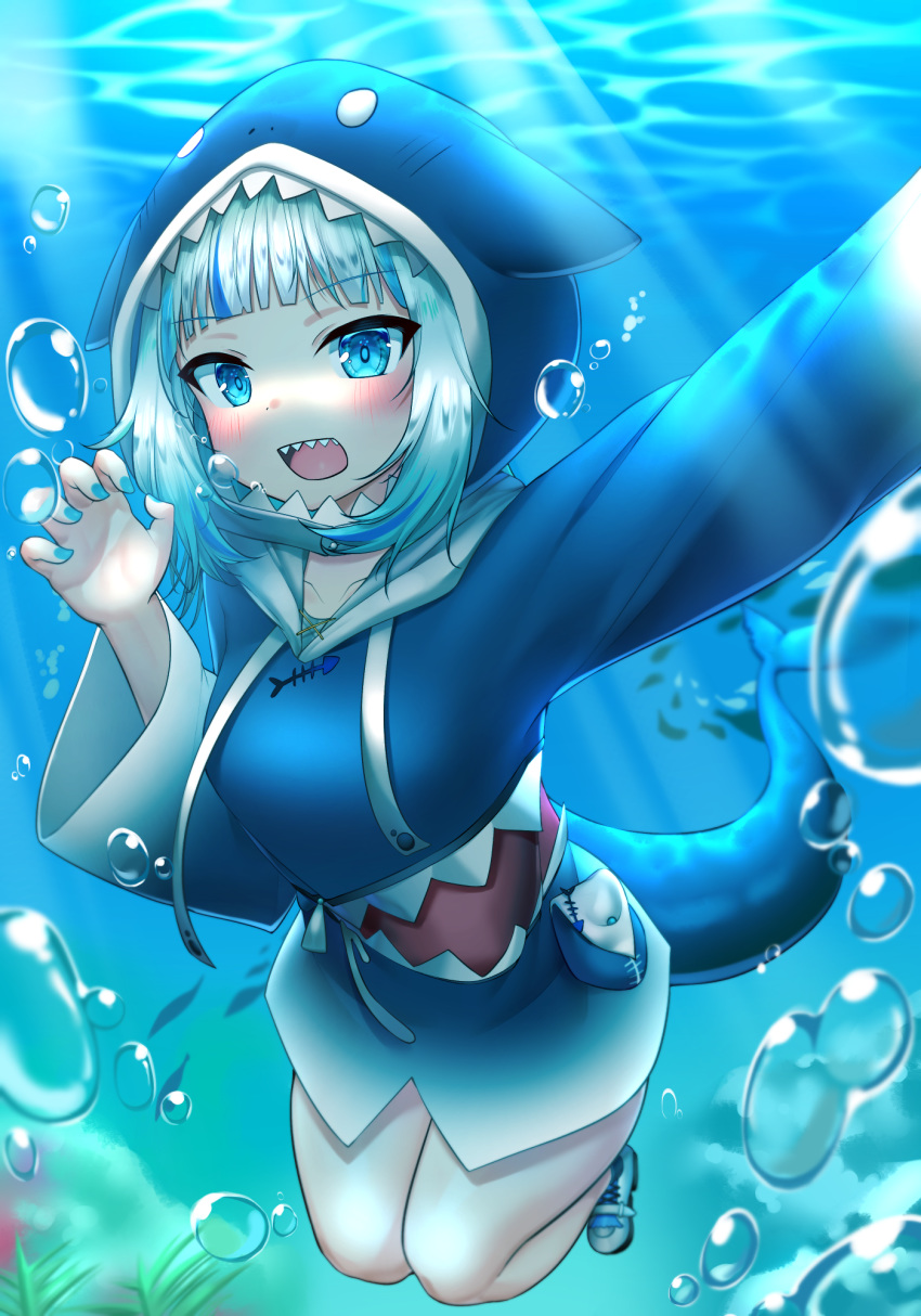 1girl :d bangs blue_eyes blue_hair blue_hoodie blush commentary deaver eyebrows_visible_through_hair gawr_gura highres hololive hololive_english hood long_sleeves looking_at_viewer multicolored_hair open_mouth shark_girl shark_hood shark_tail sharp_teeth silver_hair smile solo streaked_hair tail teeth underwater virtual_youtuber white_hair
