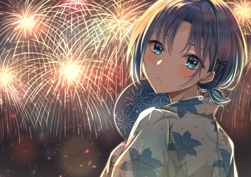 1girl aqua_eyes asakura_tooru bangs blush earrings fan firework_background fireworks floral_print hair_ornament hair_tie highres holding holding_fan idolmaster idolmaster_shiny_colors japanese_clothes jewelry kimono looking_at_viewer looking_back multicolored_hair night outdoors parted_bangs parted_lips ponytail short_hair solo two-tone_hair upper_body x_hair_ornament yukata yuzuyu_(hyui)