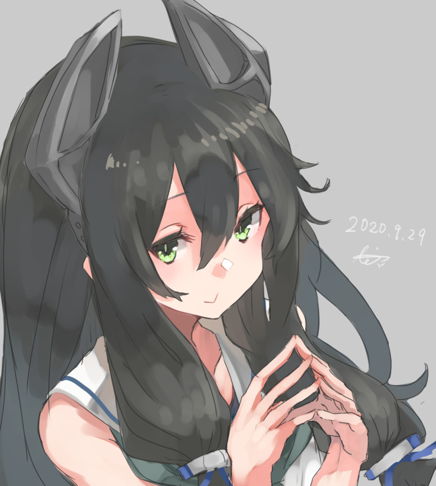 1girl black_hair commentary_request fingers_together green_eyes hair_ribbon headgear highres i-47_(kantai_collection) kantai_collection long_hair looking_at_viewer ribbon sailor_collar sailor_shirt shirt sidelocks solo sunday_aki tress_ribbon upper_body white_sailor_collar