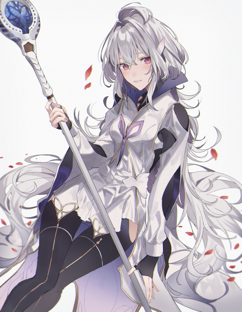 1girl bangs black_gloves black_legwear blush commentary_request fate/grand_order fate_(series) fingerless_gloves gloves grey_background grin highres holding holding_staff long_hair looking_at_viewer merlin_(fate/prototype) petals robe rose_petals side_slit sidelocks silver_hair simple_background sitting smile solo staff thigh-highs very_long_hair violet_eyes yurumawari