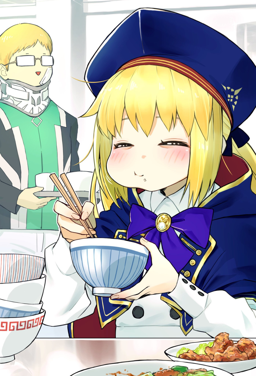 1boy 1girl artoria_pendragon_(all) artoria_pendragon_(caster) bags_under_eyes blonde_hair bow bowl cape chopsticks closed_eyes eating fate/grand_order fate_(series) food full_mouth glasses hat highres neck_brace omagacchu tray