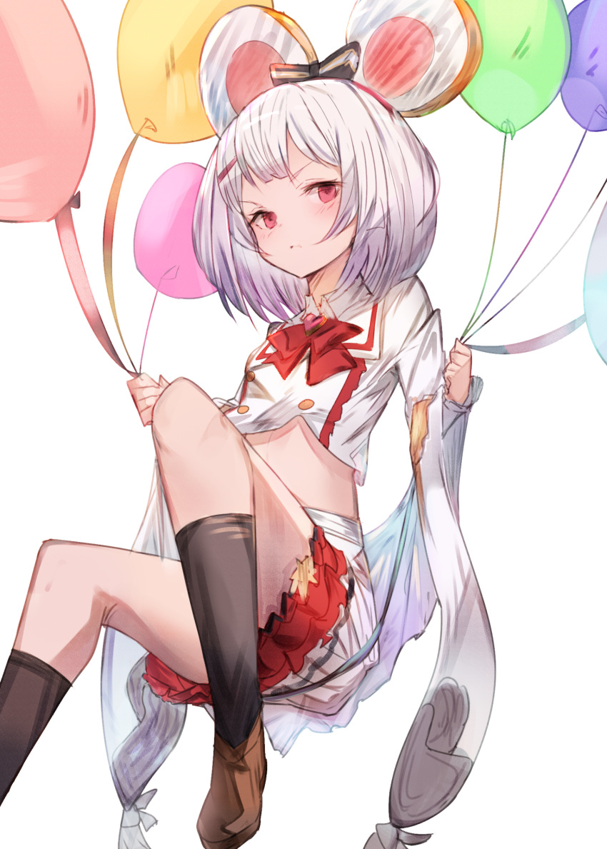 1girl animal_ears balloon bangs black_bow black_legwear blush bow brown_footwear closed_mouth commentary_request crop_top granblue_fantasy hair_bow hair_ornament hairclip highres holding holding_balloon knee_up kneehighs long_sleeves looking_at_viewer midriff mouse_ears pleated_skirt red_eyes shirt shoes silver_hair simple_background skirt solo striped striped_bow tota_(sizukurubiks) vikala_(granblue_fantasy) white_background white_shirt white_skirt wide_sleeves