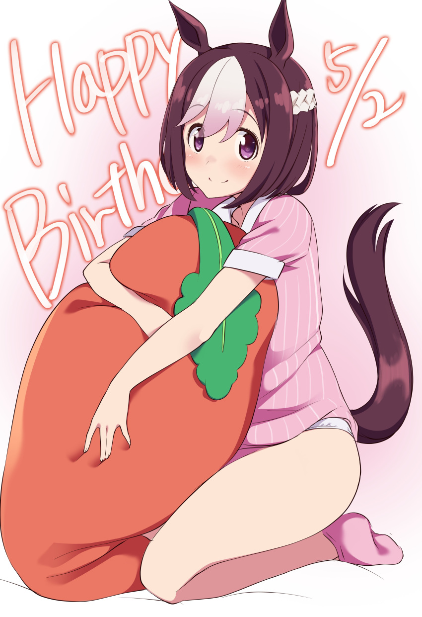 1girl a9b_(louis814) absurdres animal_ears bangs bed_sheet blush brown_hair carrot_pillow closed_mouth commentary dated english_text eyebrows_visible_through_hair hachimaki hairband happy_birthday headband highres holding holding_pillow horse_ears horse_girl horse_tail kneeling looking_at_viewer multicolored_hair no_pants on_bed panties pillow pink_background pink_legwear pink_shirt shirt short_hair short_sleeves smile socks solo special_week striped striped_shirt tail two-tone_hair umamusume underwear vertical-striped_shirt vertical_stripes white_hairband white_headband white_panties