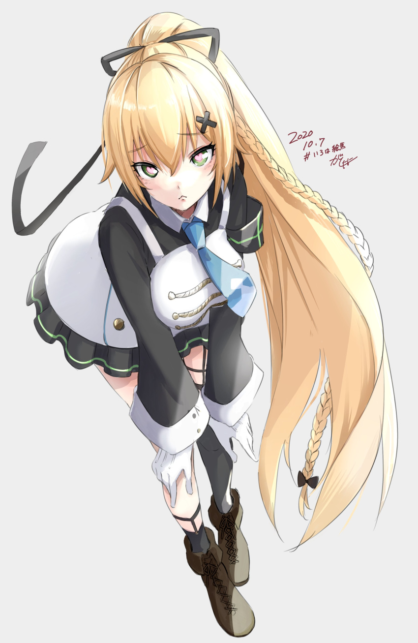 .live 1girl :&lt; absurdres alternate_costume alternate_hairstyle bending blonde_hair commentary_request dated gashitani gloves green_eyes hair_ornament hairclip highres kongou_iroha long_hair ponytail signature simple_background single_thighhigh solo thigh-highs virtual_youtuber white_background white_gloves