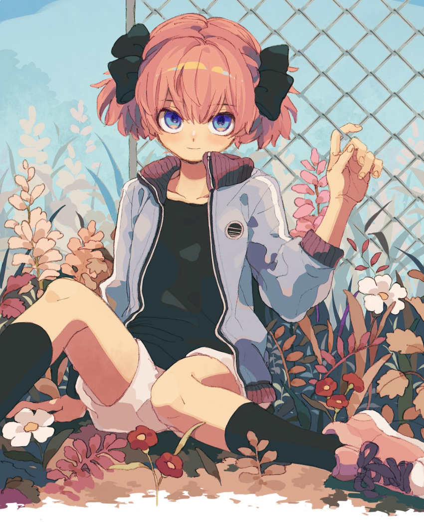1girl black_bow black_legwear black_shirt blue_eyes bow chain-link_fence closed_mouth fence fingernails flower grey_jacket hair_bow hand_up highres jacket ka_(marukogedago) long_sleeves looking_at_viewer open_clothes open_jacket original pink_footwear pink_hair red_flower shirt shoes short_hair shorts sitting smile socks solo twintails white_shorts