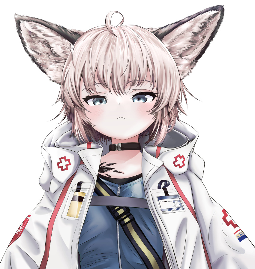 1girl absurdres akegata_tobari animal_ears arknights bell bell_collar blue_eyes blue_shirt cloak collar commentary_request eyebrows_visible_through_hair eyelashes fox_ears fox_girl highres hood hooded_cloak huge_filesize large_ears looking_at_viewer looking_down medic open_cloak open_clothes oripathy_lesion_(arknights) platinum_blonde_hair red_cross shirt short_hair simple_background solo sussurro_(arknights) white_background white_cloak