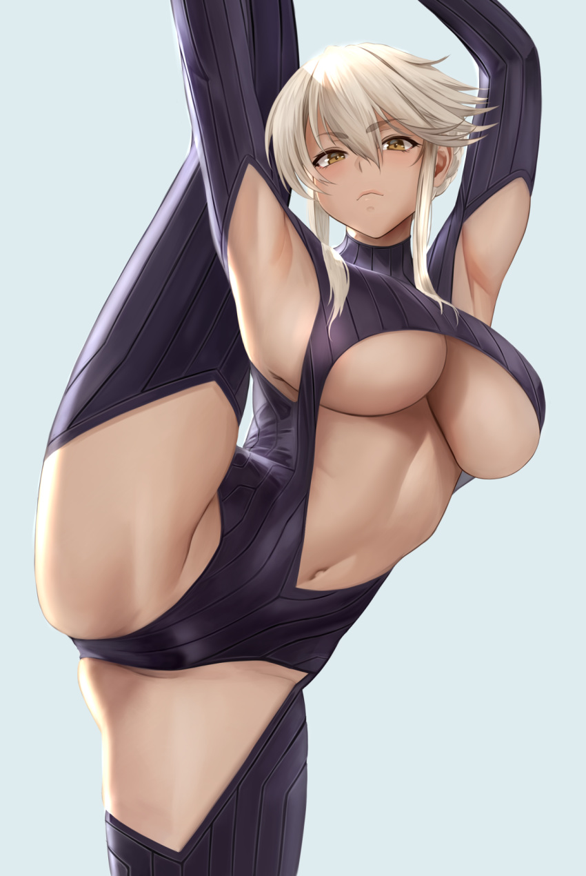 1girl armpits arms_up artoria_pendragon_(all) artoria_pendragon_(lancer_alter) bangs black_bodysuit bodysuit braid breasts center_opening closed_mouth fate/grand_order fate_(series) french_braid highres large_breasts leg_lift leg_up long_hair looking_at_viewer revealing_clothes ribbed_bodysuit sidelocks split standing standing_on_one_leg standing_split under_boob yamaneko_(tkdrumsco) yellow_eyes