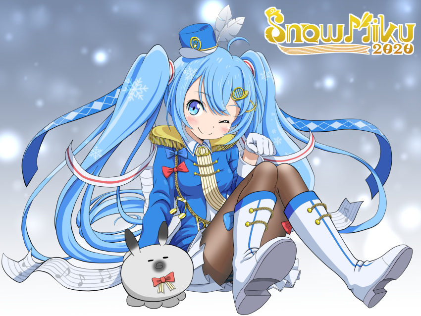 1girl 1other ahoge argyle_print band_uniform beamed_eighth_notes black_legwear blue_eyes blue_hair blue_headwear blue_jacket blurry blurry_background blush boots bow bowtie character_name commentary derivative_work djakarta eighth_note epaulettes french_horn glint gloves hair_ornament hair_ribbon hairclip hat_feather hatsune_miku highres instrument jacket kanzaki_hiro_(style) knee_boots knees_up long_hair looking_at_viewer mini_shako_cap miniskirt musical_note musical_note_print one_eye_closed pantyhose paw_pose pleated_skirt rabbit rabbit_yukine ribbon sitting skirt smile snowing staff_(music) striped striped_ribbon twintails very_long_hair vocaloid white_footwear white_gloves white_skirt yuki_miku yuki_miku_(2020)