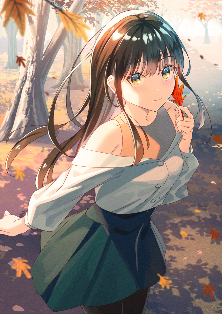 1girl autumn_leaves bangs bare_shoulders black_hair black_legwear brown_eyes brown_shirt closed_mouth commentary_request day eyebrows_visible_through_hair green_skirt hair_between_eyes hand_up highres holding holding_leaf koh_rd leaf leaning_forward long_sleeves looking_at_viewer off-shoulder_shirt off_shoulder original outdoors pantyhose pleated_skirt puffy_long_sleeves puffy_sleeves shirt skirt sleeveless sleeveless_shirt smile solo tree white_shirt