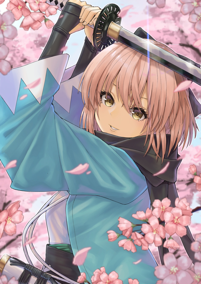 1girl absurdres armor black_bow black_scarf bow cherry_blossoms commentary falling_petals fate/grand_order fate_(series) grin hair_bow haori highres holding holding_sword holding_weapon japanese_armor japanese_clothes katana kote looking_at_viewer obi obiage okita_souji_(fate) okita_souji_(fate)_(all) outdoors platinum_blonde_hair puchisakigake sash scarf sheath short_hair smile solo sword unsheathed upper_body weapon yellow_eyes