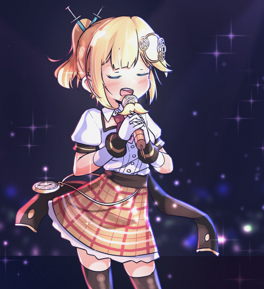 1girl adapted_costume alternate_hairstyle artist_apprentice blonde_hair closed_eyes gloves hair_ornament high-waist_skirt highres hololive hololive_english idol idol_clothes microphone monocle_hair_ornament music open_mouth plaid plaid_skirt pocket_watch ponytail singing skirt solo syringe syringe_hair_ornament thigh-highs virtual_youtuber watch watson_amelia zettai_ryouiki