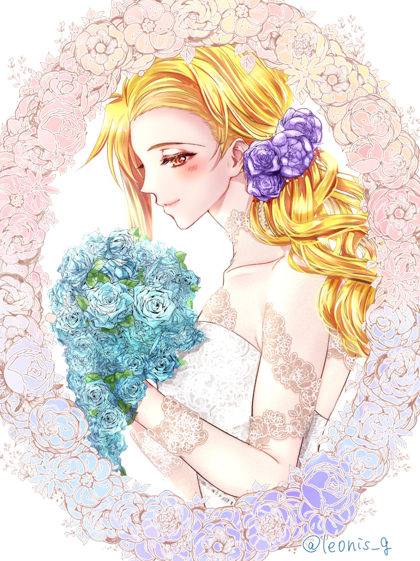 1girl alternate_costume alternate_hairstyle bare_shoulders blonde_hair blue_flower blue_rose blush bouquet collarbone commentary_request curly_hair dress fate_testarossa flower hair_flower hair_ornament highres holding holding_bouquet leonis_g long_hair looking_at_viewer lyrical_nanoha mahou_shoujo_lyrical_nanoha_strikers purple_flower purple_rose rose smile solo strapless strapless_dress upper_body wedding_dress white_dress