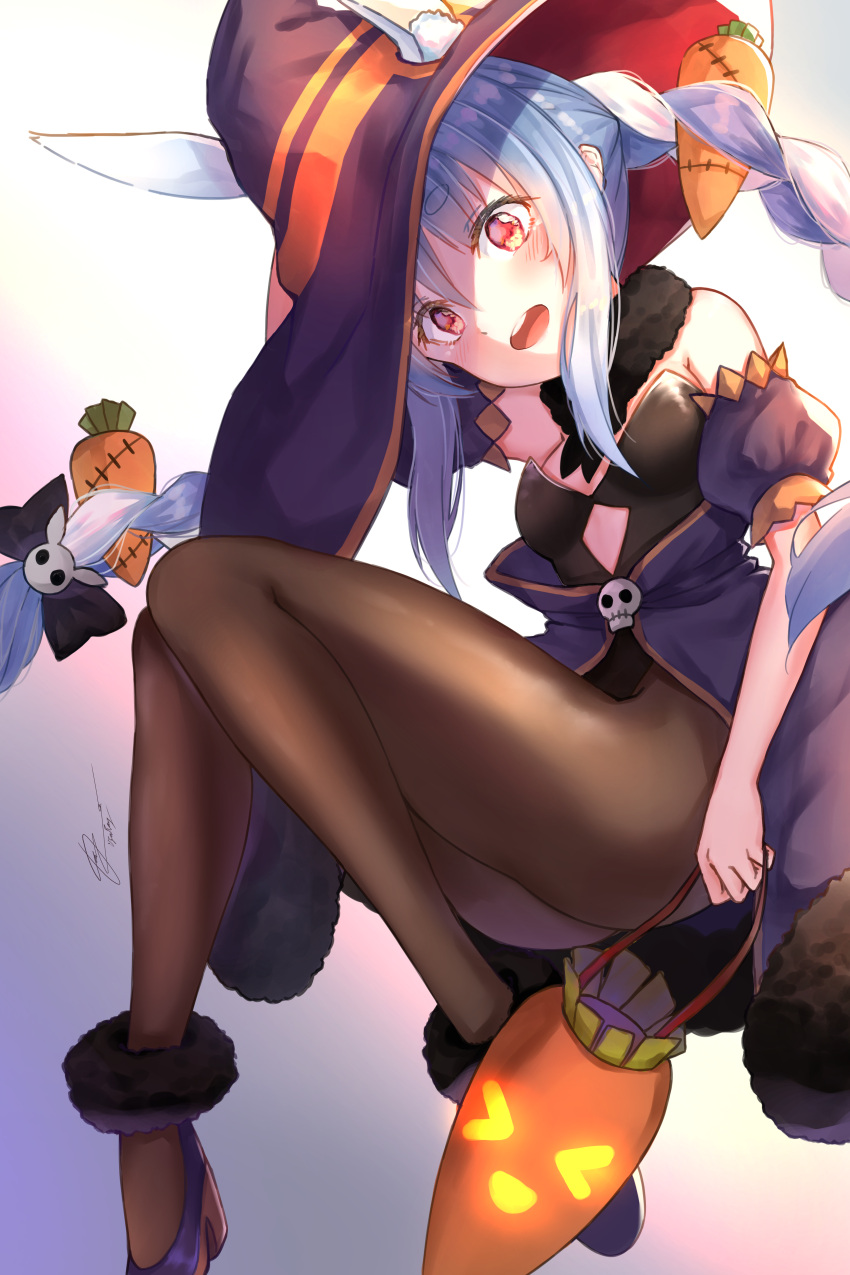 &gt;_&lt; 1girl :d absurdres alternate_costume animal_ear_fluff animal_ears bangs bare_shoulders black_bow black_coat black_fur black_headwear black_legwear blue_hair blush bow braid breasts bunny_girl carrot_hair_ornament cleavage_cutout clothing_cutout coat commentary detached_sleeves don-chan_(usada_pekora) extra_ears eyebrows_visible_through_hair food_themed_hair_ornament fur_trim gradient gradient_background hair_between_eyes hair_bow hair_ornament halloween halloween_costume hat highres hololive hololive_fantasy huge_filesize ijac_ray knees_up leotard long_braid long_hair looking_at_viewer multicolored_hair open_mouth pantyhose rabbit_ears rabbit_girl red_eyes scarf sidelocks skull small_breasts smile solo stitches teeth thick_eyebrows twin_braids two-tone_hair usada_pekora virtual_youtuber white_hair witch_costume witch_hat xd