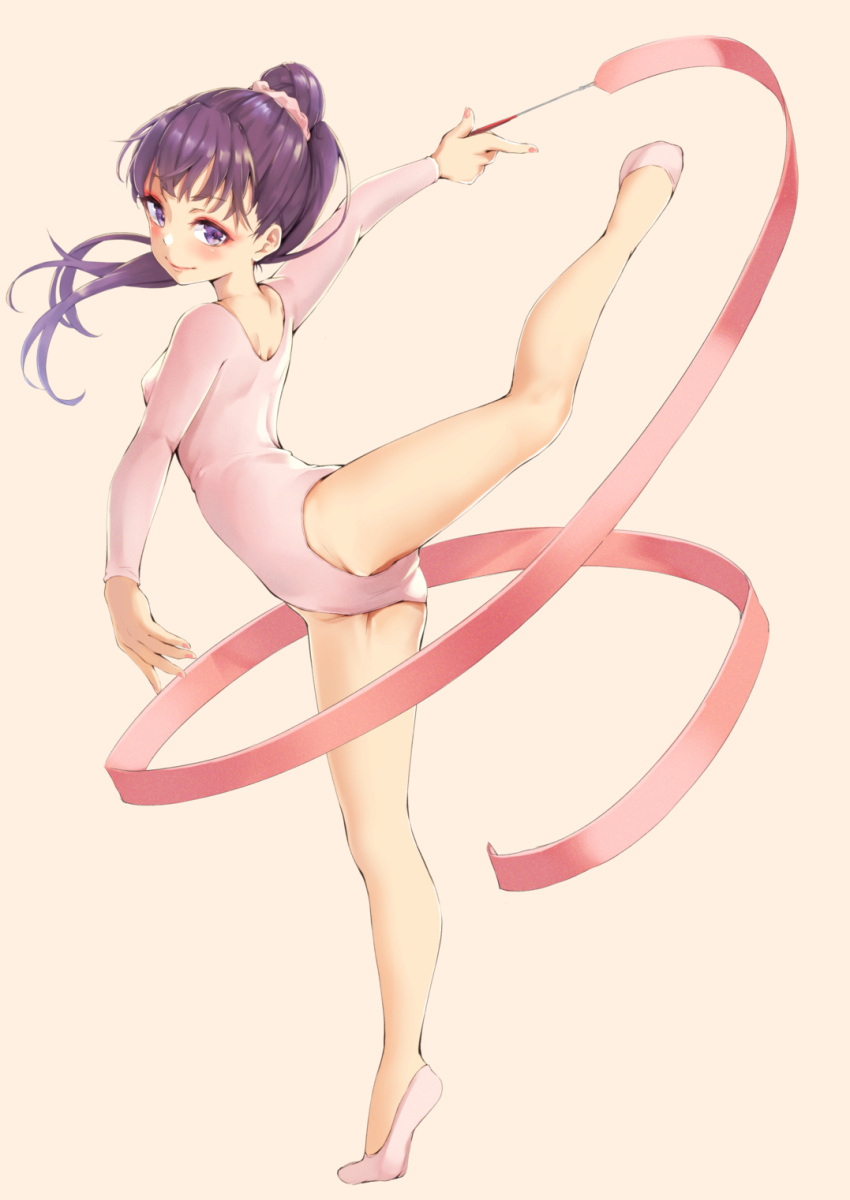 1girl arm_up ballet_slippers bangs blush breasts eyeliner fingernails funyariko groin gymnastics hair_ornament hair_scrunchie high_ponytail highres holding leg_up leotard long_hair long_sleeves looking_at_viewer looking_back makeup original outstretched_arms pink_leotard pink_nails ponytail purple_hair rhythmic_gymnastics ribbon_baton scrunchie simple_background small_breasts smile solo spread_arms spread_legs standing standing_on_one_leg tiptoes twisted_torso violet_eyes
