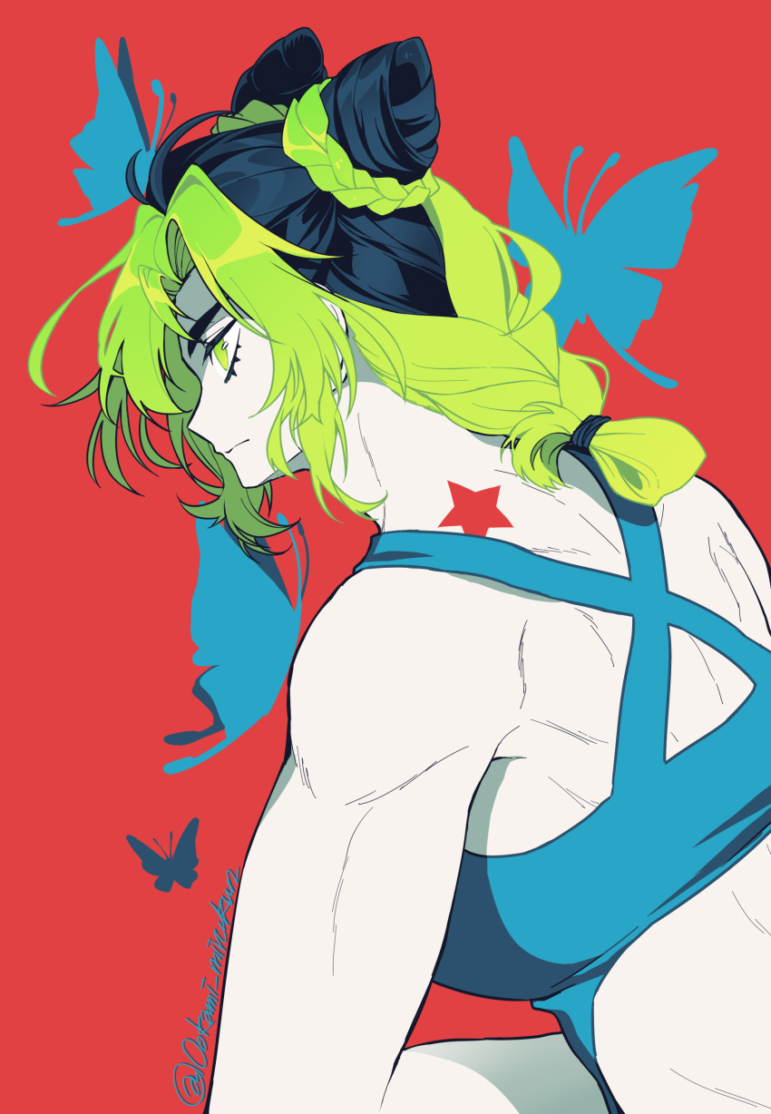 absurdres birthmark black_hair braid bug butterfly closed_mouth double_bun expressionless from_behind green_eyes green_hair highres insect joestar_birthmark jojo_no_kimyou_na_bouken kuujou_jolyne multicolored_hair muscle muscular_female ookamimiru red_background signature stone_ocean thick_eyebrows twitter_username two-tone_hair