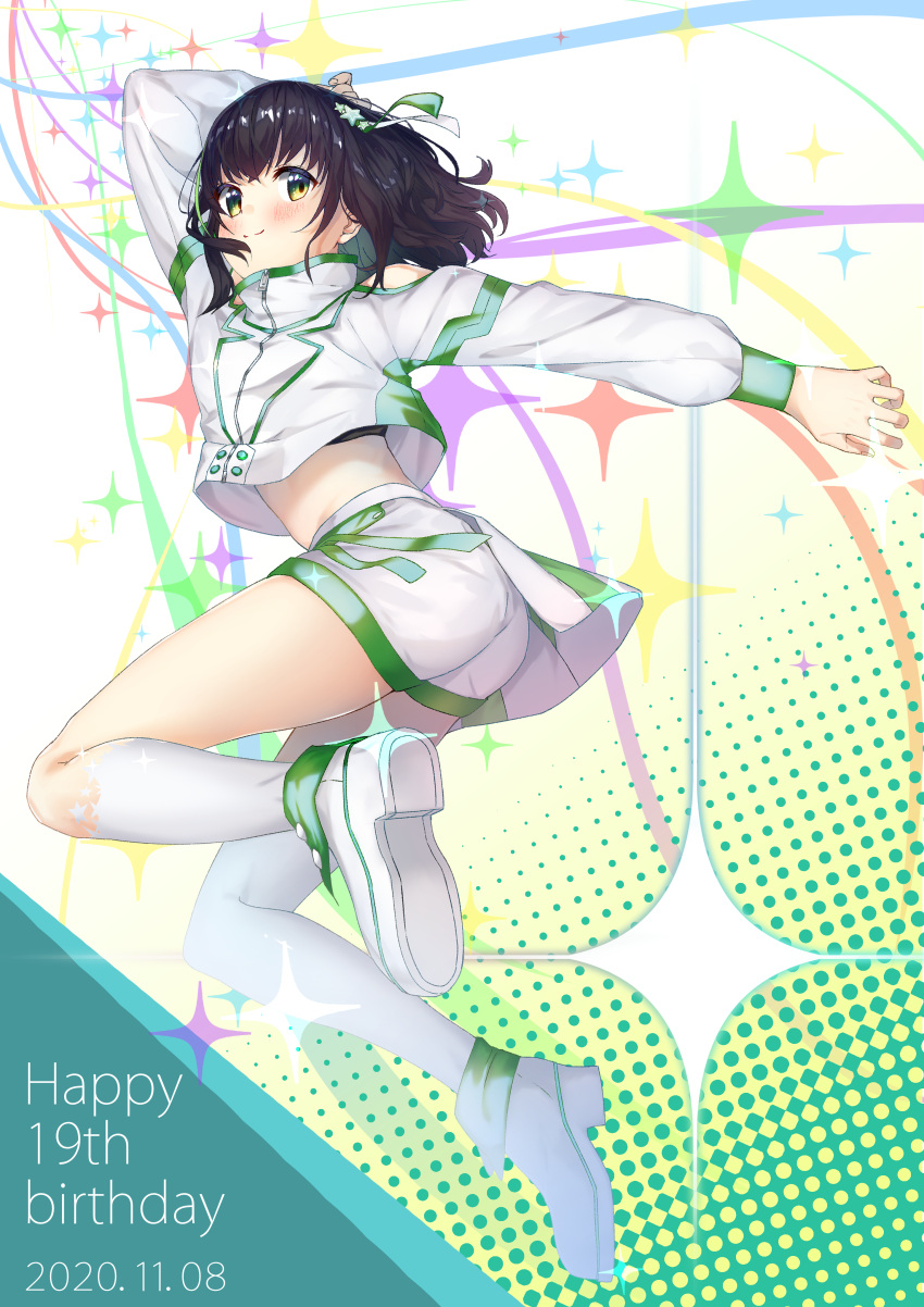 1girl absurdres arm_up asymmetrical_legwear bangs black_hair blush closed_mouth commentary_request crop_top dated enogu eyebrows_visible_through_hair green_eyes halftone halftone_background happy_birthday high_collar highres hinata_nao_(iwamotochou_geinousha) jacket kneehighs long_hair long_sleeves looking_at_viewer midriff shoe_soles shoes short_shorts shorts single_kneehigh single_thighhigh smile solo sparkle thigh-highs tunamayochan white_footwear white_jacket white_legwear white_shorts