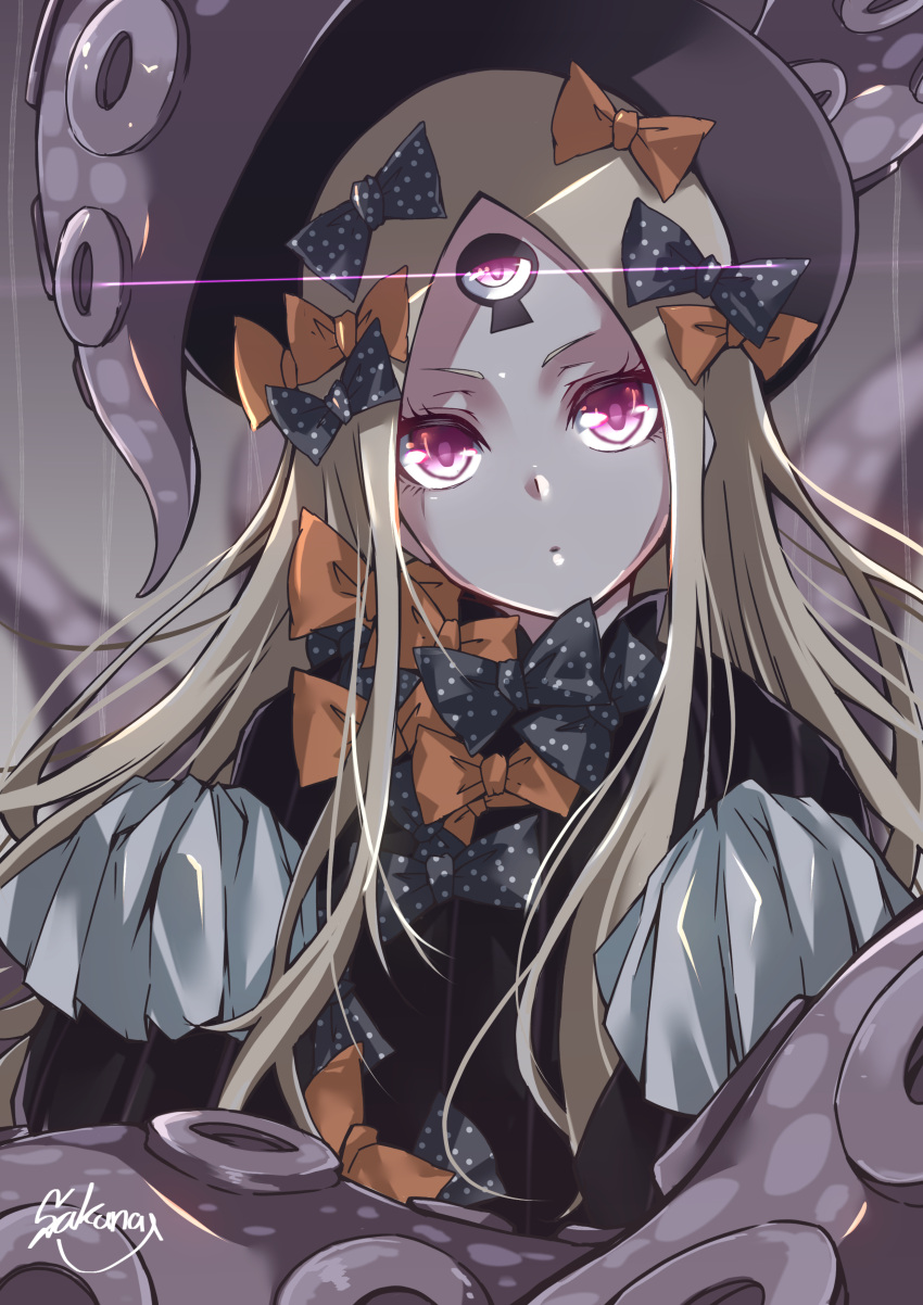 1girl abigail_williams_(fate/grand_order) absurdres bangs black_bow black_dress black_headwear blonde_hair bow breasts dress fate/grand_order fate_(series) forehead glowing glowing_eye hat highres keyhole long_hair long_sleeves looking_at_viewer multiple_bows orange_bow parted_bangs polka_dot polka_dot_bow sisyamo0505 sleeves_past_fingers sleeves_past_wrists small_breasts tentacles third_eye violet_eyes