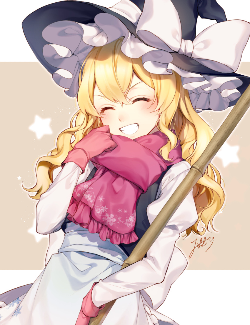 1girl :o apron artist_name black_vest blonde_hair bow broom closed_eyes cowboy_shot gloves grin hair_between_eyes hat hat_bow highres jill_07km juliet_sleeves kirisame_marisa light_blush long_hair long_sleeves open_mouth pink_gloves pink_scarf puffy_sleeves scarf shirt signature smile solo star_(symbol) touhou two-tone_background vest waist_apron wavy_hair white_bow white_shirt witch witch_hat