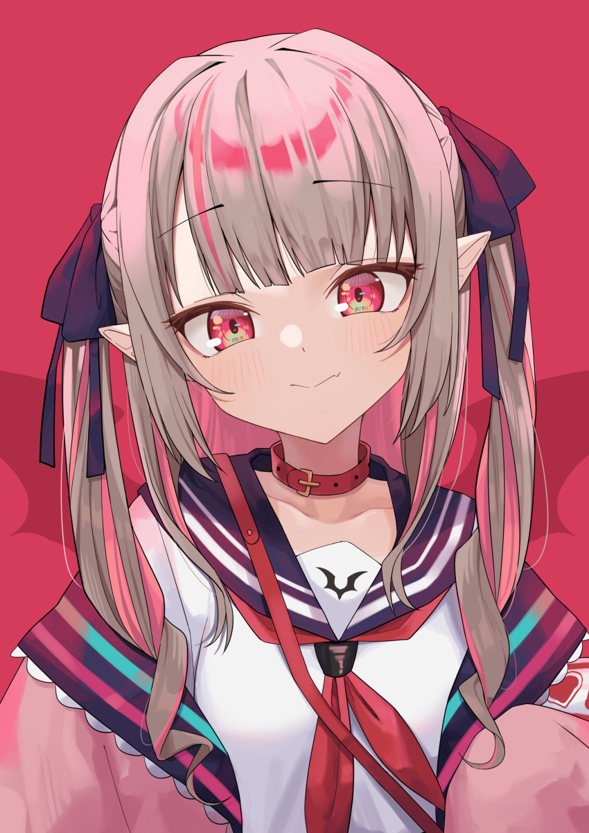 1girl absurdres bangs blush closed_mouth collar collarbone colored_inner_hair eyebrows_visible_through_hair fang hair_ribbon highres long_hair looking_at_viewer makaino_ririmu multicolored_hair neckerchief nijisanji off_shoulder pointy_ears red_background red_eyes ribbon sailor_collar simple_background skin_fang solo syhan upper_body virtual_youtuber
