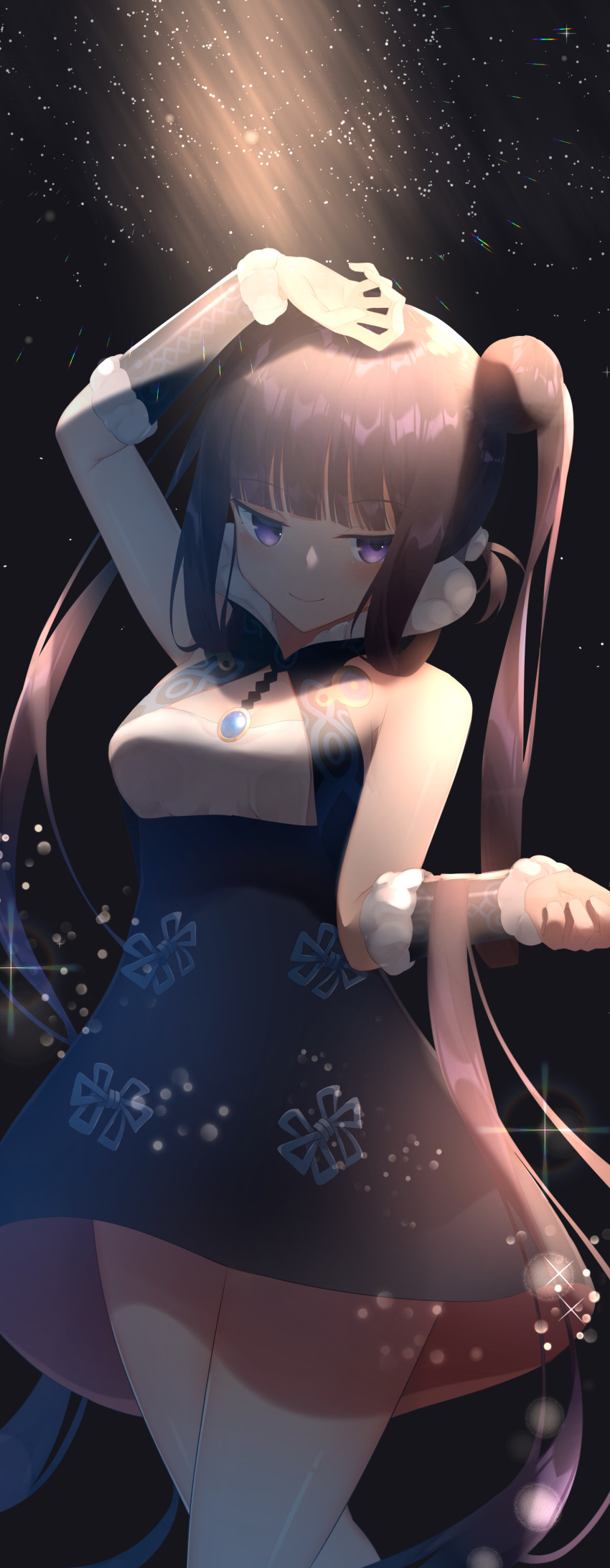 1girl absurdres arm_up bangs bare_shoulders black_dress black_hair blush breasts closed_mouth commentary_request double_bun dress eyebrows_visible_through_hair fate/grand_order fate_(series) fur_trim highres long_hair looking_at_viewer sky sleeveless sleeveless_dress small_breasts smile solo standing star_(sky) starry_sky suisen-21 twintails very_long_hair violet_eyes yang_guifei_(fate/grand_order)