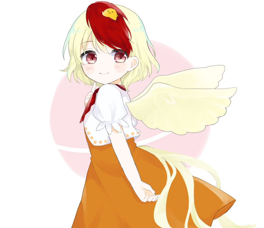 1girl animal_on_head bird_tail blonde_hair blush closed_mouth cropped_shirt dress feathered_wings finger_to_chin from_side highres looking_at_viewer looking_back multicolored_hair niwatari_kutaka on_head orange_dress red_eyes redhead shirt short_hair simple_background smile solo standing touhou two-tone_hair umi_(nana_spring) upper_body white_background white_shirt wings